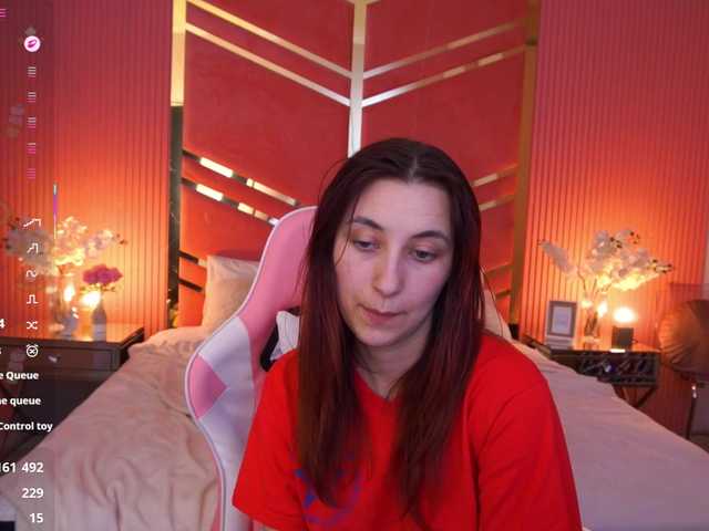RoxyRayy live cam on BongaCams