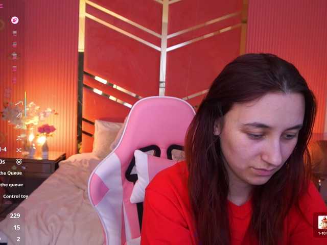 RoxyRayy live cam on BongaCams