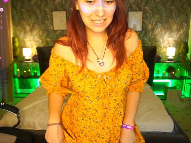 RoxyRayy, en vivo ahora en BongaCams