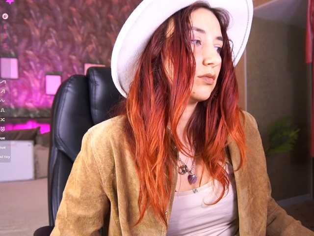 RoxyRayy