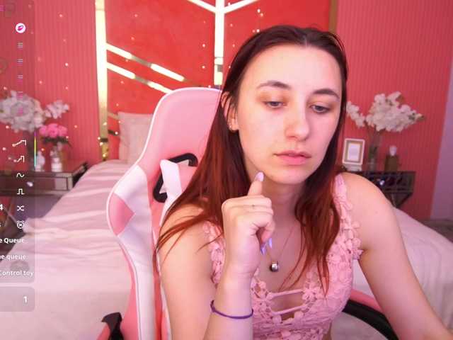 RoxyRayy