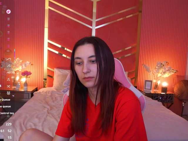 RoxyRayy live cam on BongaCams