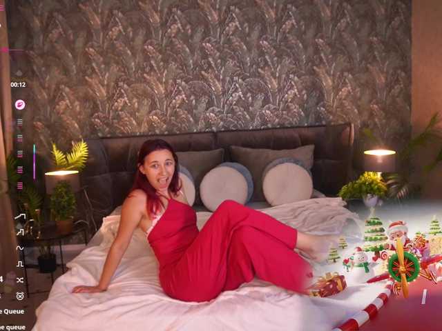RoxyRayy live cam on BongaCams