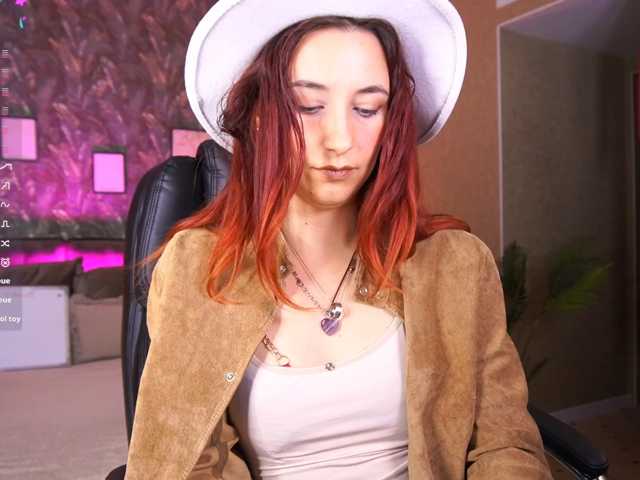 RoxyRayy