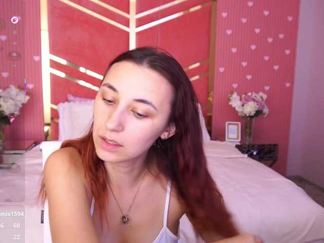 RoxyRayy live webcam show