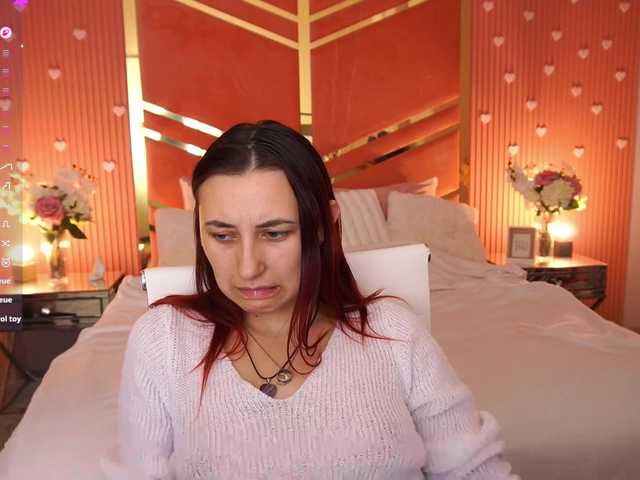 RoxyRayy live cam on BongaCams