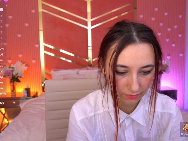 RoxyRayy, en vivo ahora en BongaCams