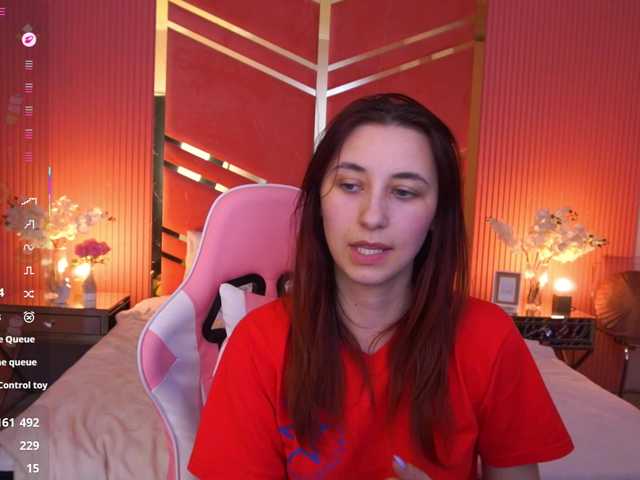 RoxyRayy live cam on BongaCams