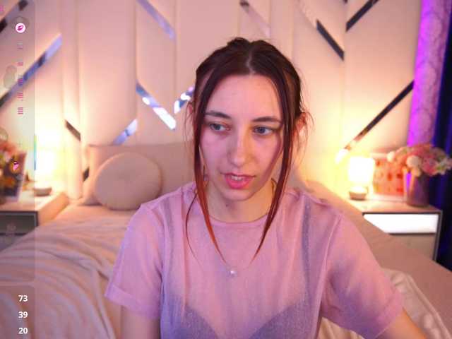 RoxyRayy live cam on BongaCams