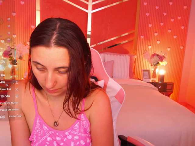 RoxyRayy live cam on BongaCams