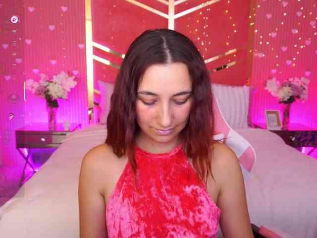 RoxyRayy webcam