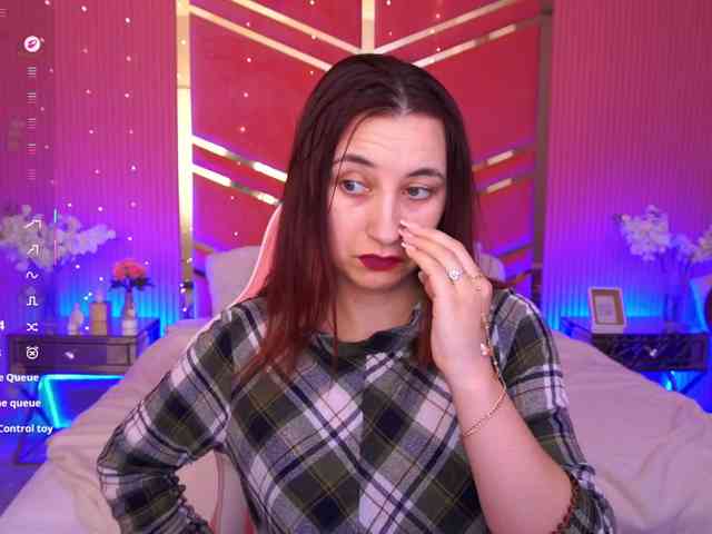 RoxyRayy webcam