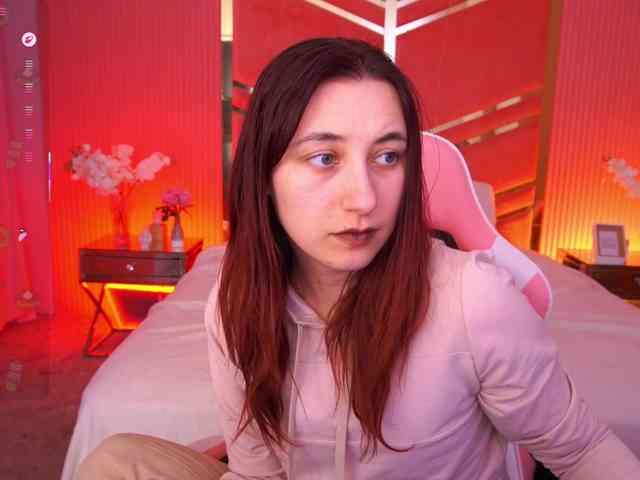 RoxyRayy webcam