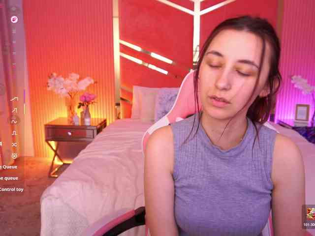 RoxyRayy webcam