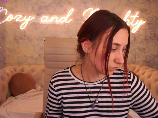 RoxyRayy webcam
