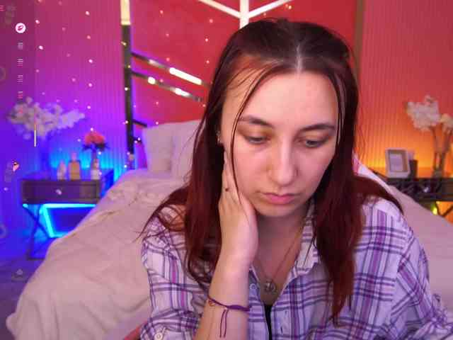 RoxyRayy webcam