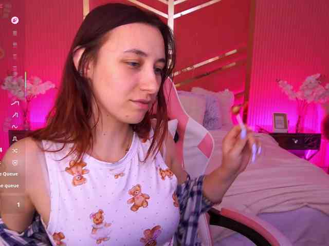RoxyRayy webcam