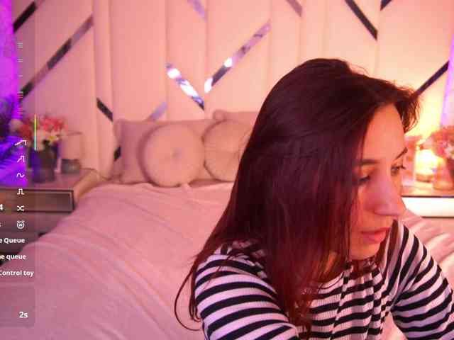 RoxyRayy webcam