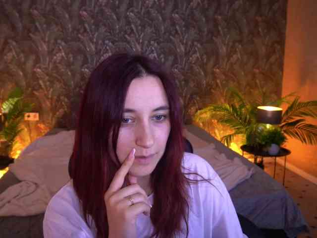 RoxyRayy webcam