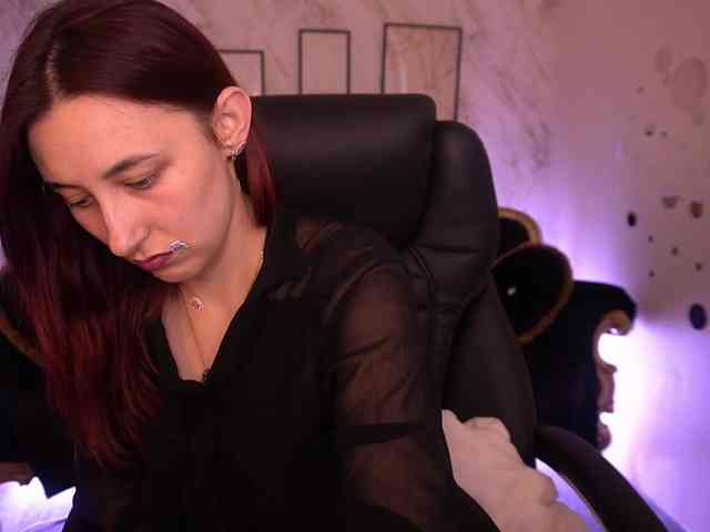 RoxyRayy webcam