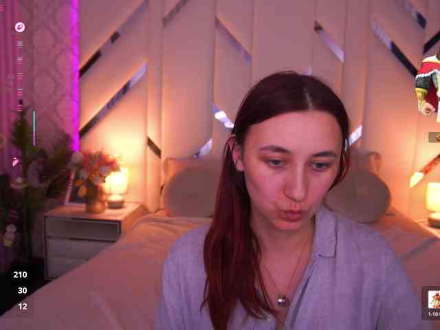 RoxyRayy webcam
