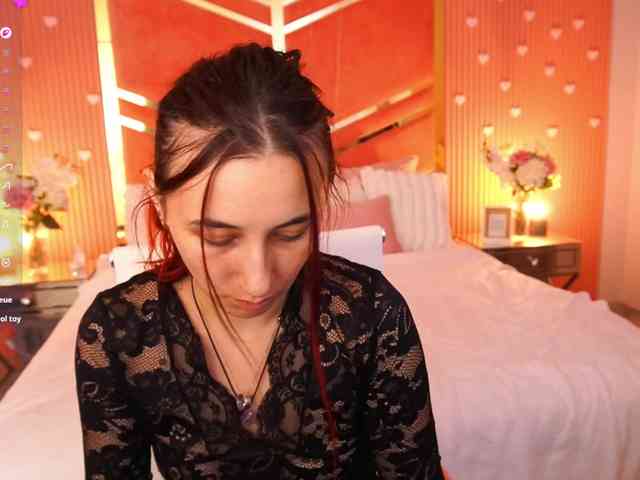 RoxyRayy webcam