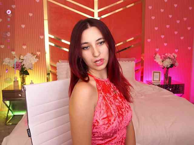 RoxyRayy webcam