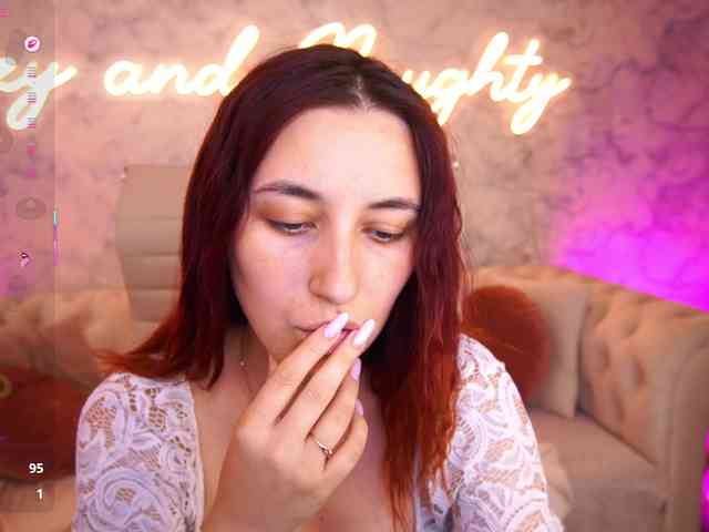 RoxyRayy webcam
