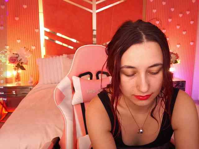 RoxyRayy webcam