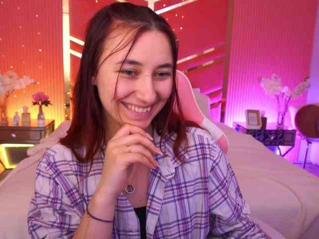 RoxyRayy webcam