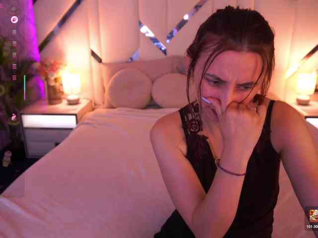 RoxyRayy webcam