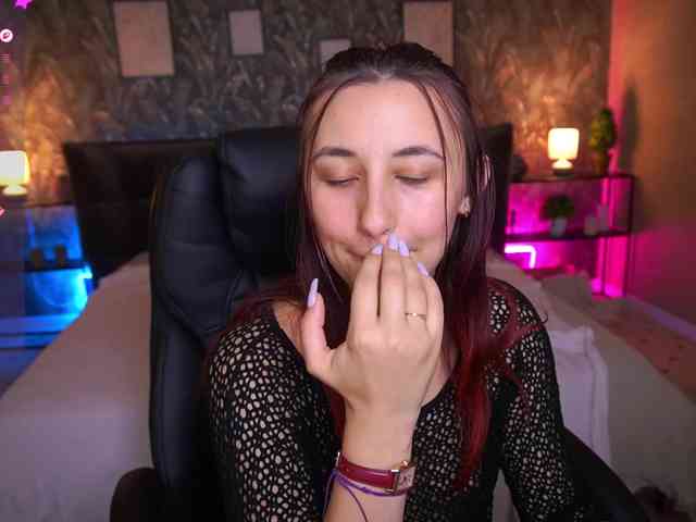 RoxyRayy webcam