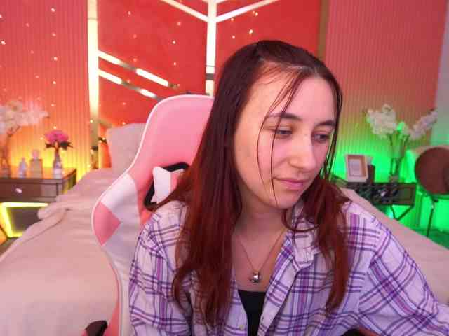 RoxyRayy webcam