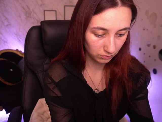 RoxyRayy RoxyRayy