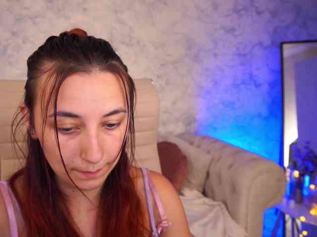 RoxyRayy webcam