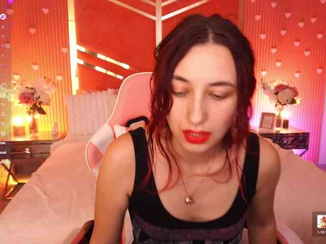 RoxyRayy webcam