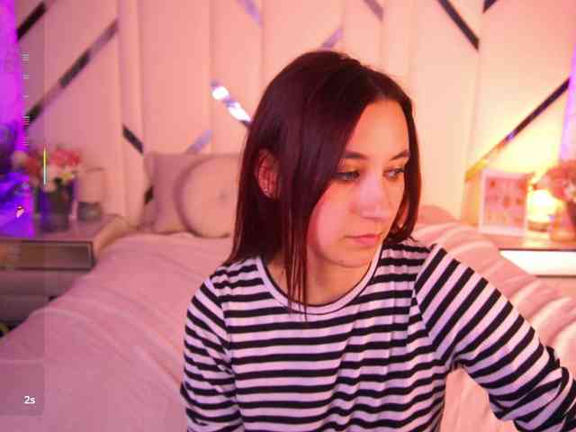 RoxyRayy webcam