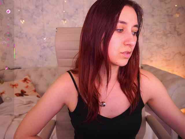 RoxyRayy webcam