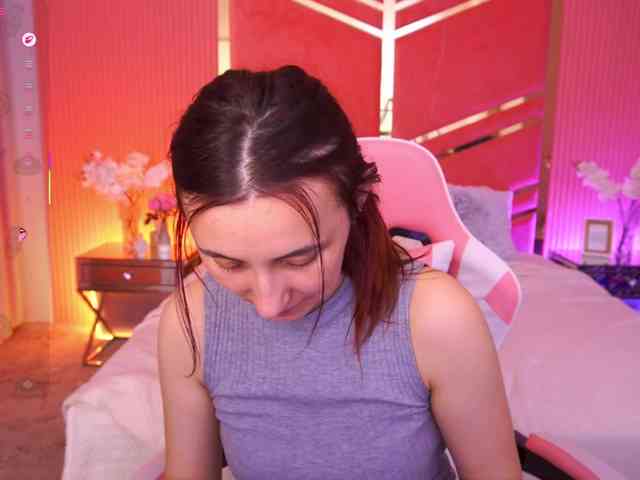RoxyRayy webcam