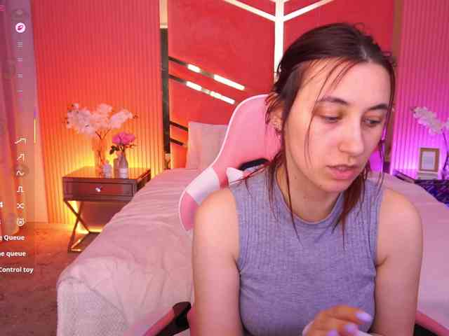 RoxyRayy webcam