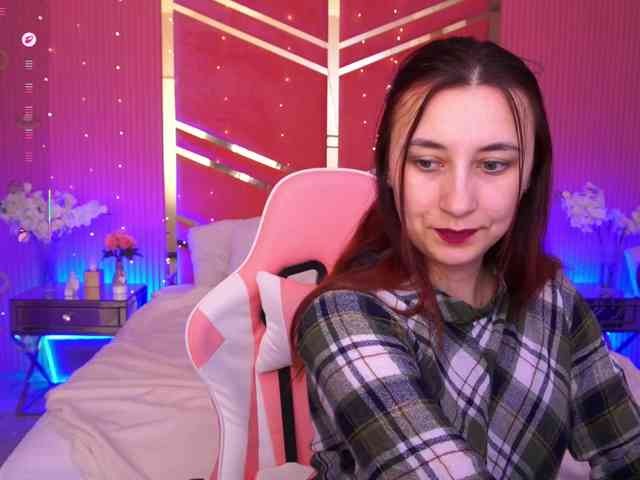 RoxyRayy webcam