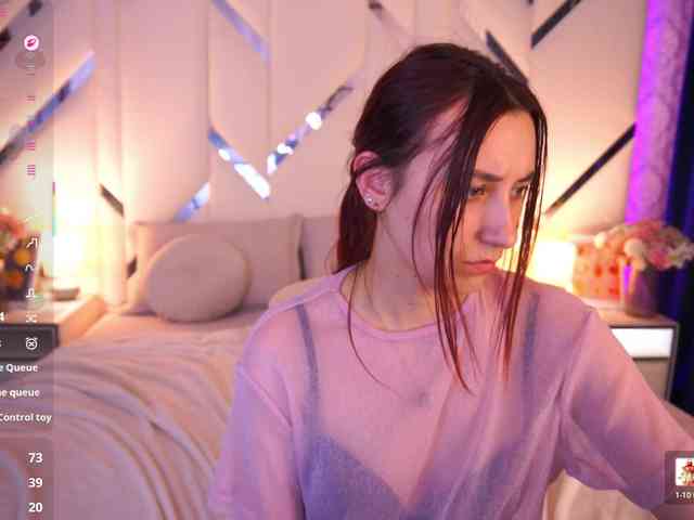 RoxyRayy webcam
