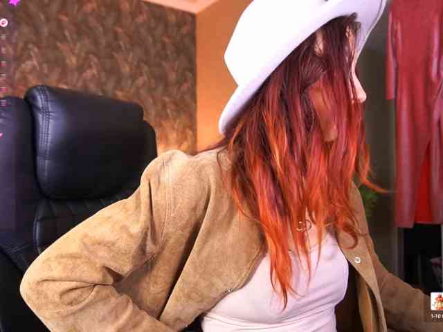 モデル: RoxyRayy