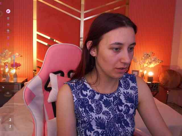 RoxyRayy webcam