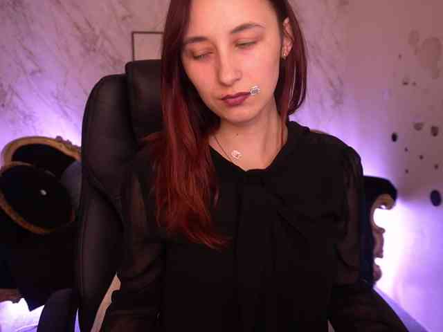 RoxyRayy webcam
