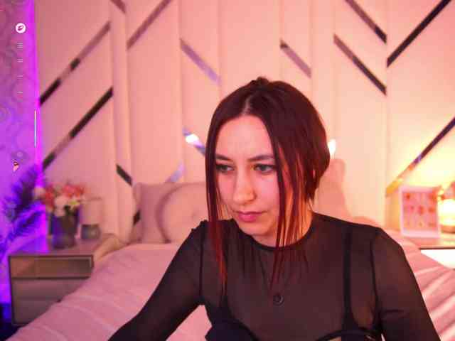 RoxyRayy webcam