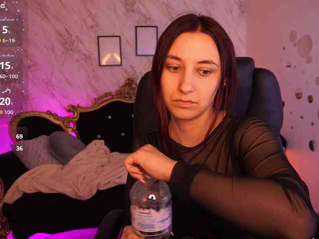 RoxyRayy webcam