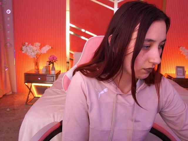 RoxyRayy webcam