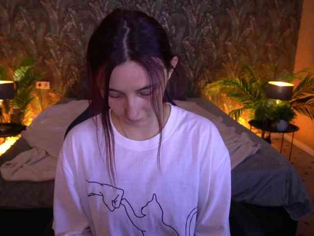 RoxyRayy webcam