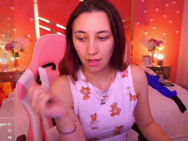 RoxyRayy webcam